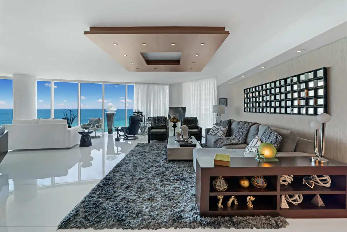 2711 S Ocean Dr #905, Hollywood, FL 33019 - #1