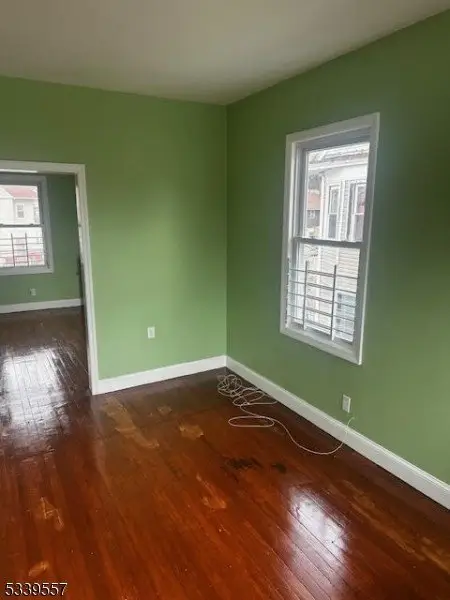 92 Carnegie Ave, East Orange, NJ 07018-2933 - Image #2