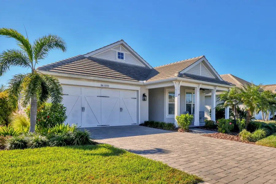 8089 Sandstar Way, Sarasota, FL 34240 - Image #2