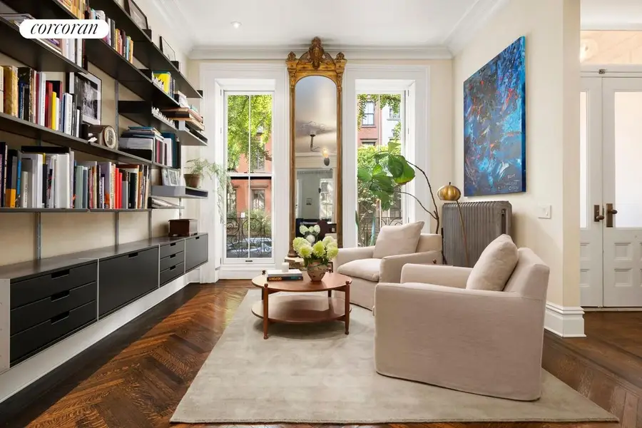 323 E 18th Street, Manhattan, NY 10003 - #2
