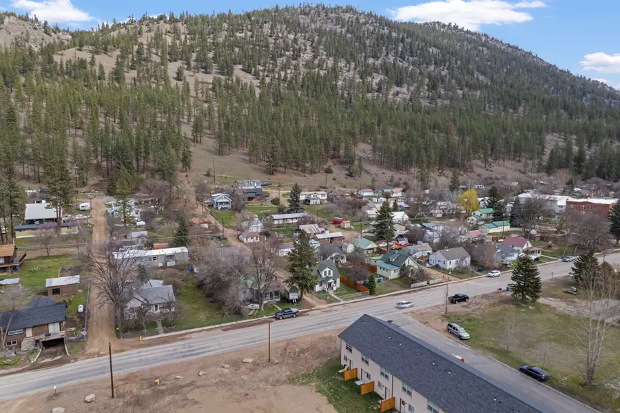 142 Railroad Avenue, Alberton, MT 59820 - #2