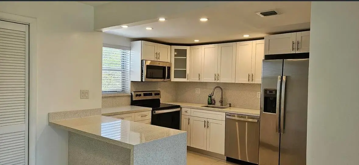 9170 Fontainebleau Boulevard #301, Miami, FL 33172 - #1