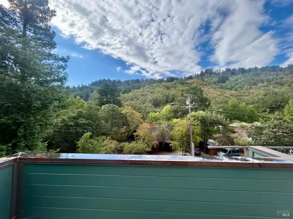 572 Cascade Drive, Fairfax, CA 94930