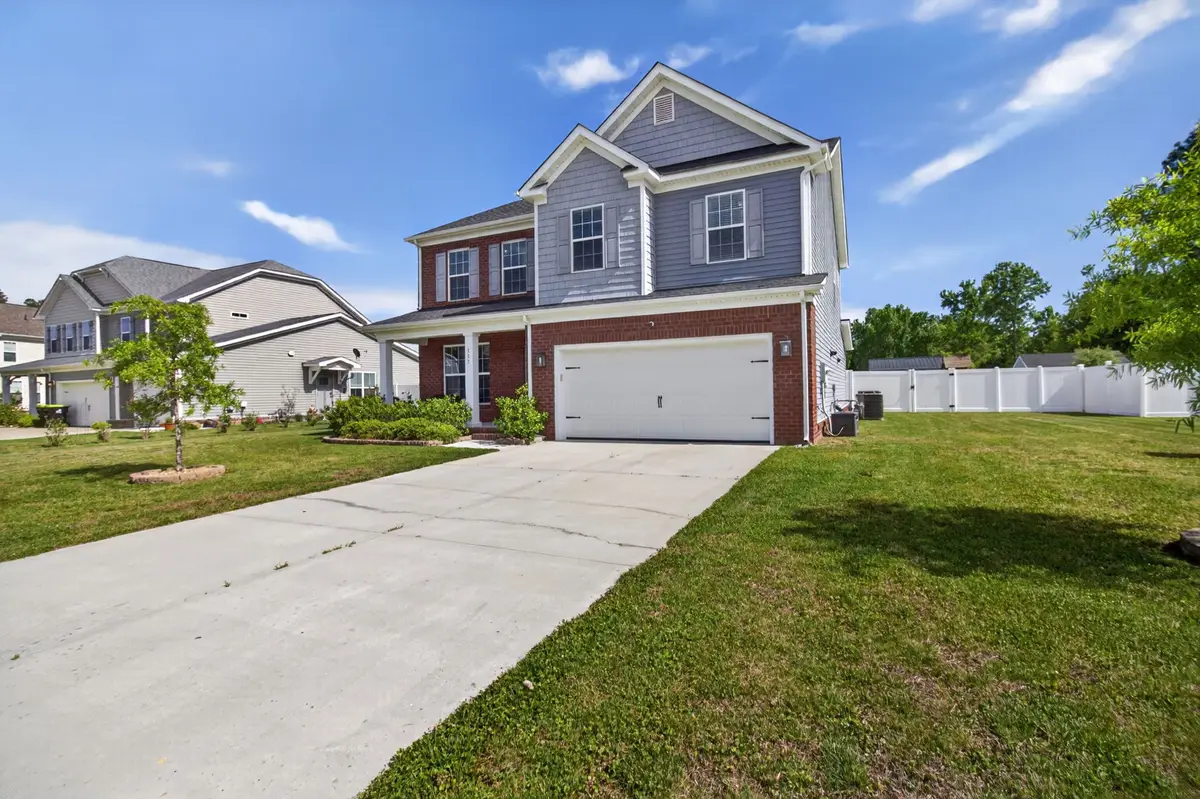 227 Manor Drive, Carrollton, VA 23314 - #1