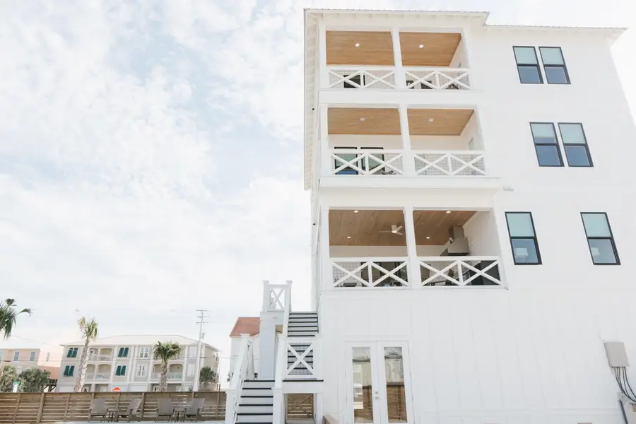 7944 Gulf Boulevard, Navarre, FL 32566 - Image #3