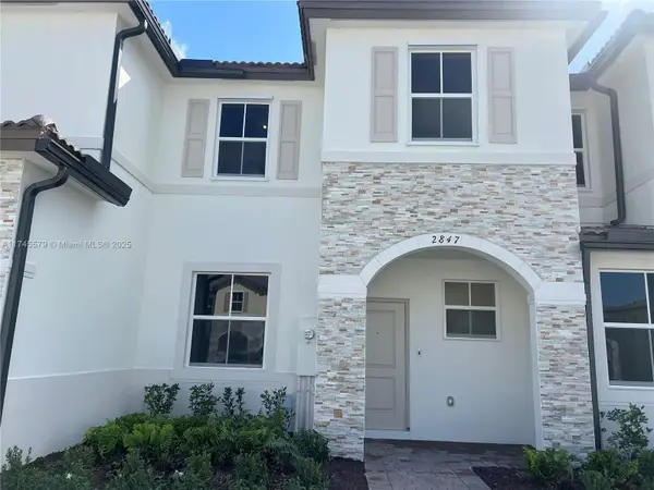 2847 SE 25 Rd #2847, Homestead, FL 33035