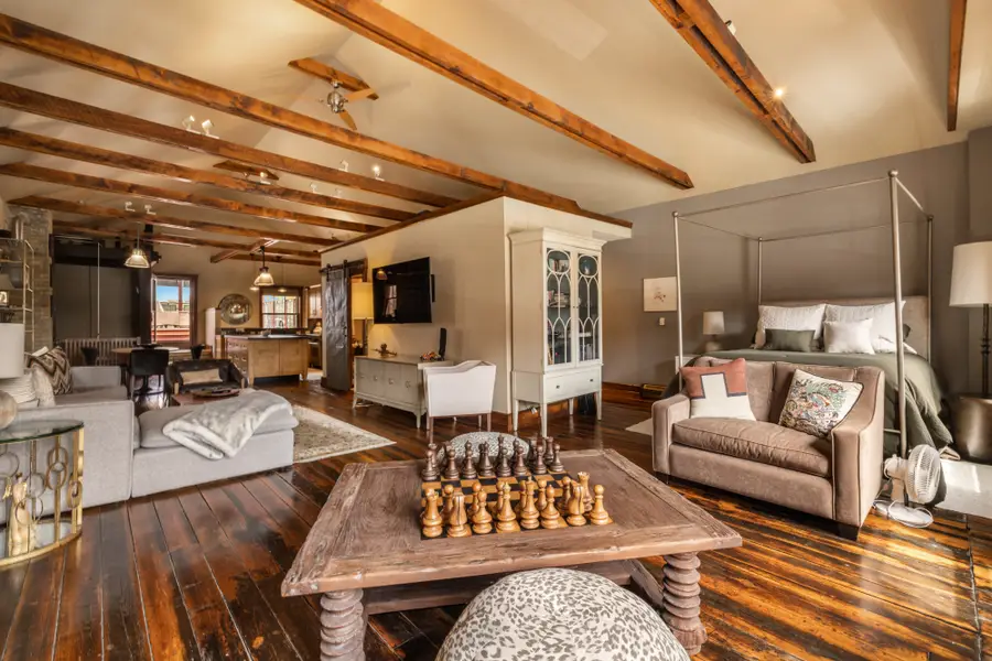 1331 N Dr Martin Luther King Jr Dr, Milwaukee, WI 53212 - #3