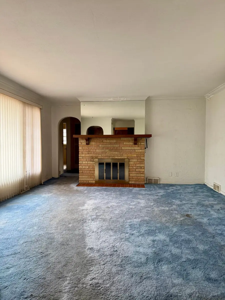 1502 Elm Street N, Fargo, ND 58102 - #3
