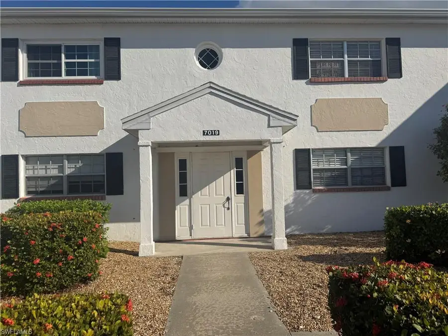 7019 Cedarhurst DR #9D, Fort Myers, FL 33919 - #2