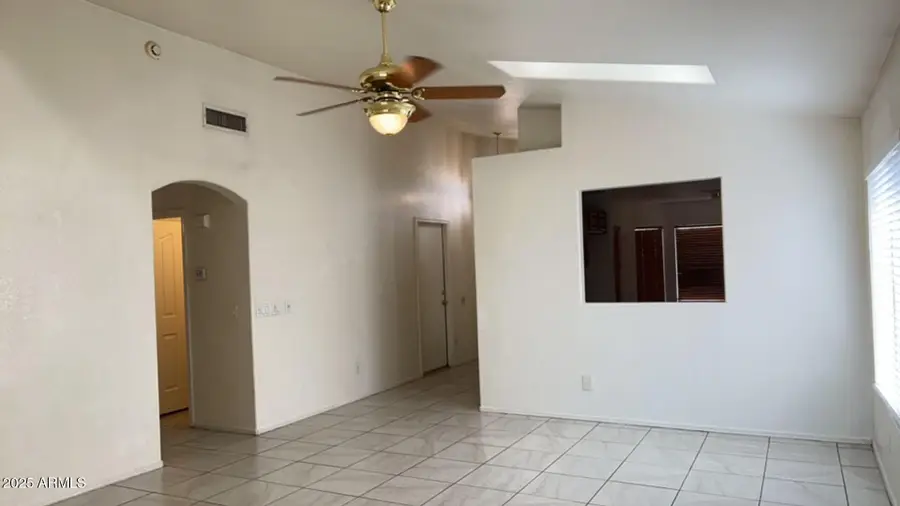 9151 W KINGS Avenue, Peoria, AZ 85382 - #2