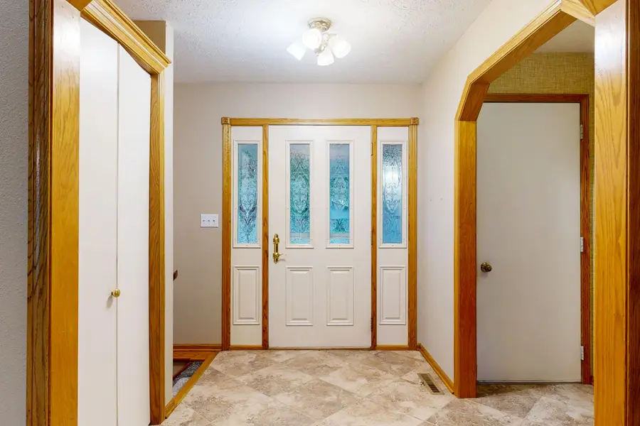 9 Driftwood Drive, Columbus, NE 68601 - Image #3