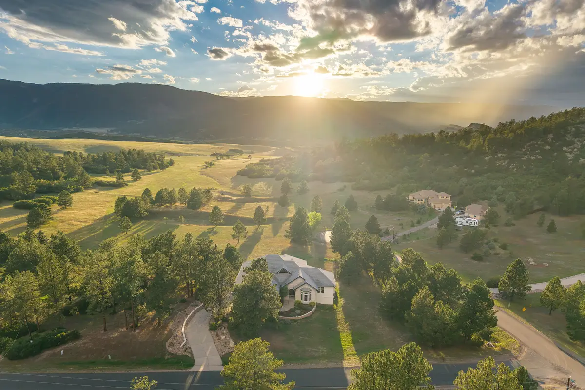8061 Sugarloaf, Larkspur, CO 80118 - #1
