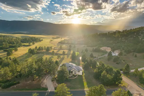 8061 Sugarloaf Road, Larkspur, CO 80118