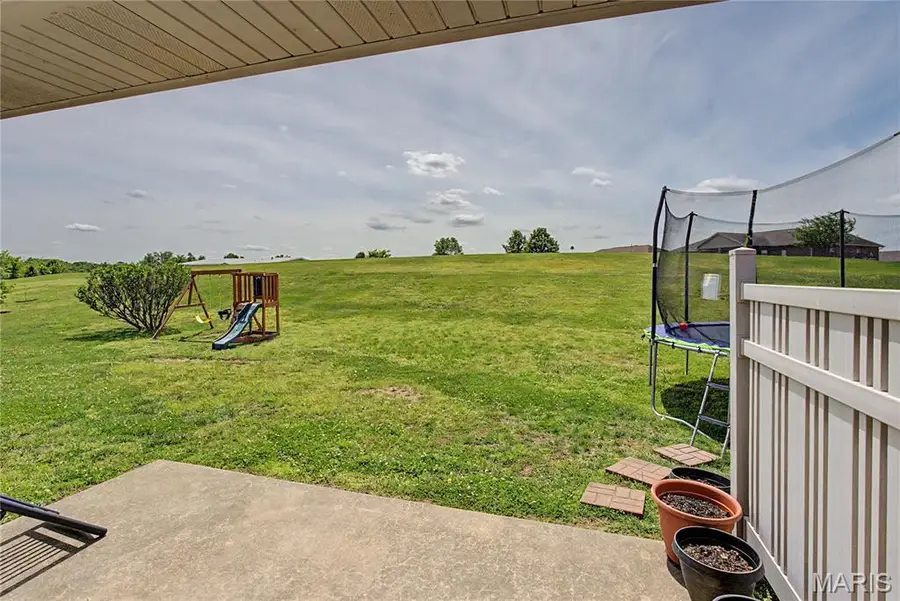 429/431 W Deerwood Drive, Jackson, MO 63755 - #3