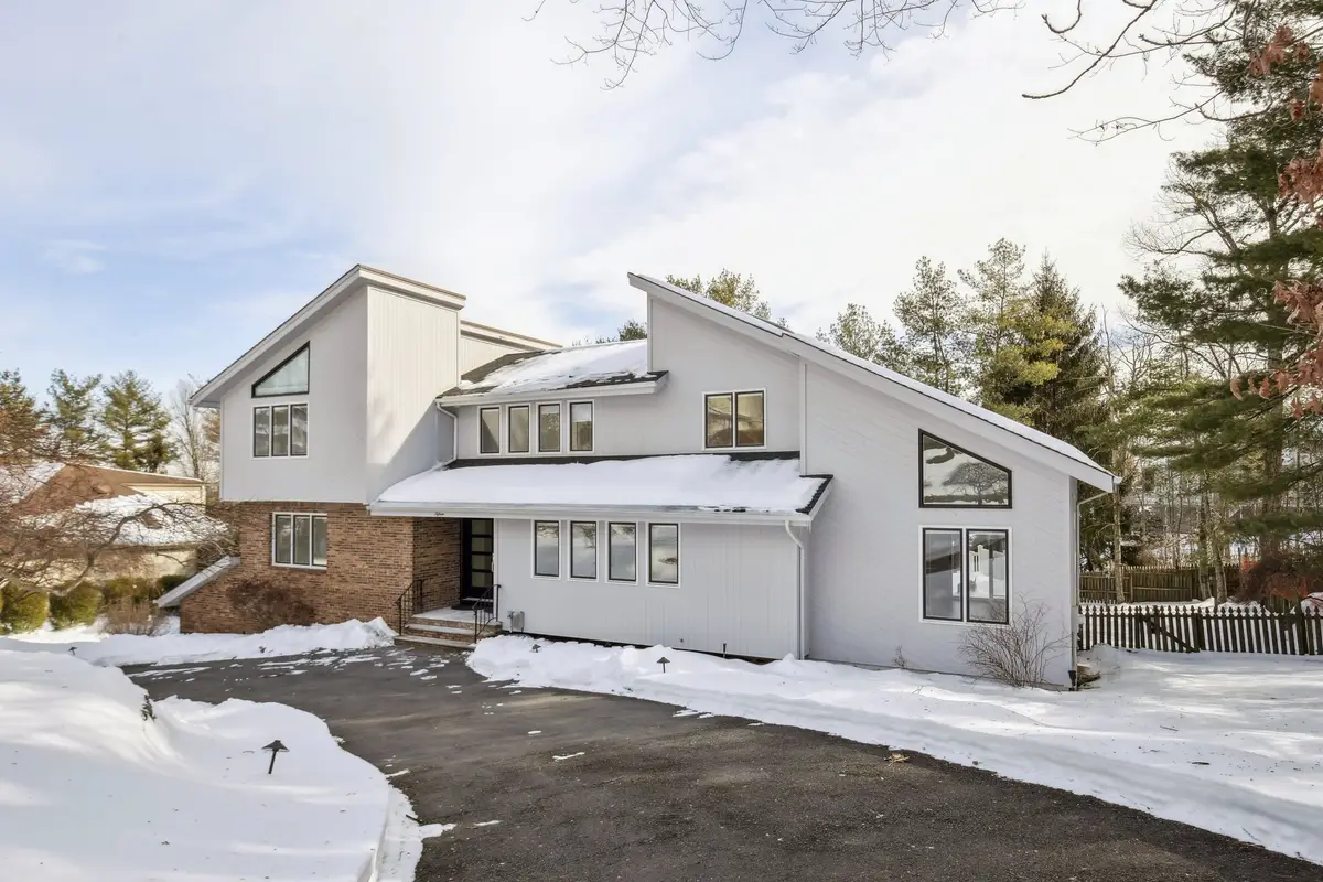 15 Lawrence Way, Cedar Grove, NJ 07009 - #1