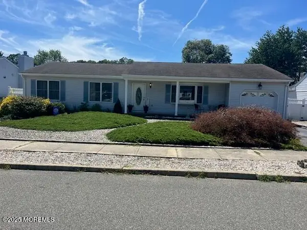 413 Earl Drive, Brick, NJ 08723