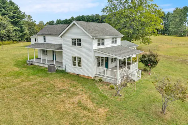 202 Chestnut Lane, Amherst, VA 24521