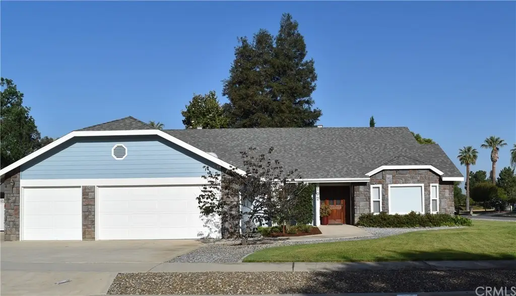 102 Klamath Street, Redlands, CA 92374 - #1