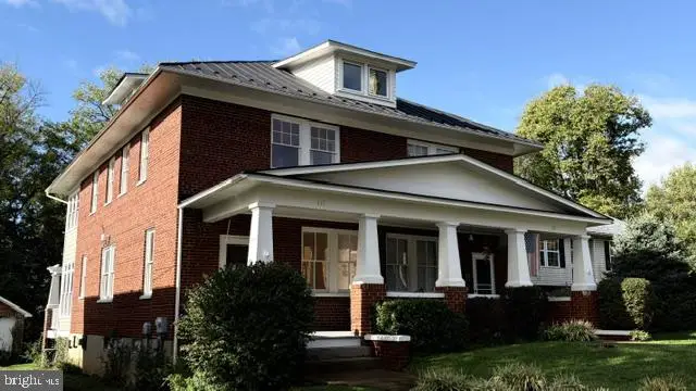 111 Academy Street, Berryville, VA 22611 - #2