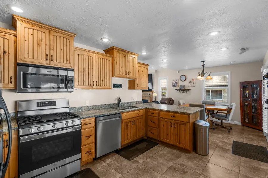 2125 E Logan Ave, Salt Lake City, UT 84108 - #2