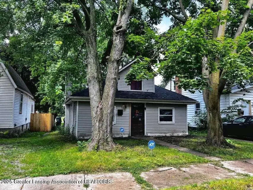 426 S Francis Avenue, Lansing, MI 48912 - Image #1