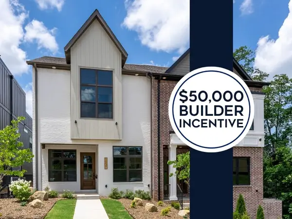 1037 NW A Street, Bentonville, AR 72712