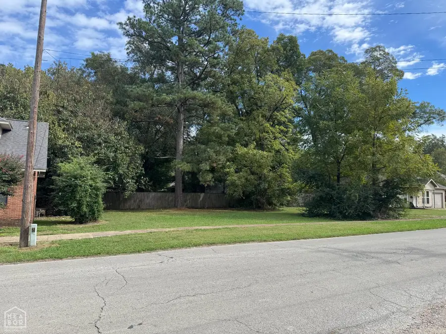814 Vine Street, Jonesboro, AR 72401 - #2