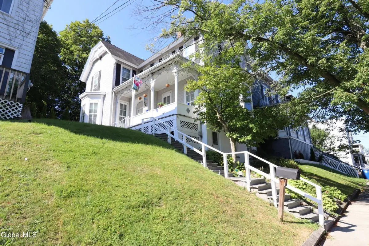 26 Younglove Avenue, Cohoes, NY 12047 - #1