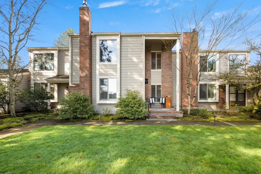 1466 Bonniebrae Dr, Lake Oswego, OR 97034 - #2