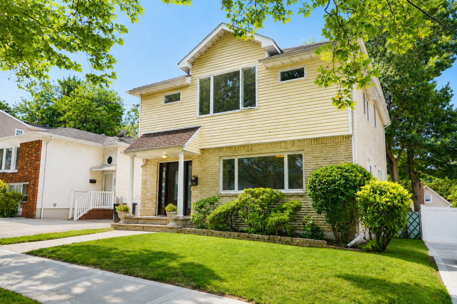 276 Melba Street, Staten Island, NY 10314 - #3