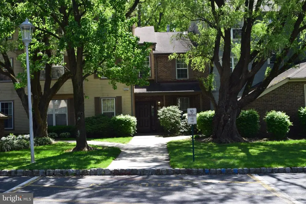 6062 Cedar Court, Monmouth Junction, NJ 08852 - #1