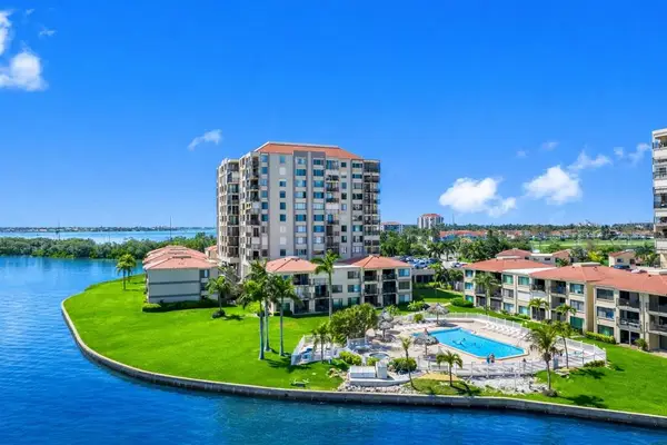 6372 Palma Del Mar Boulevard S #304, ST PETERSBURG, FL 33715