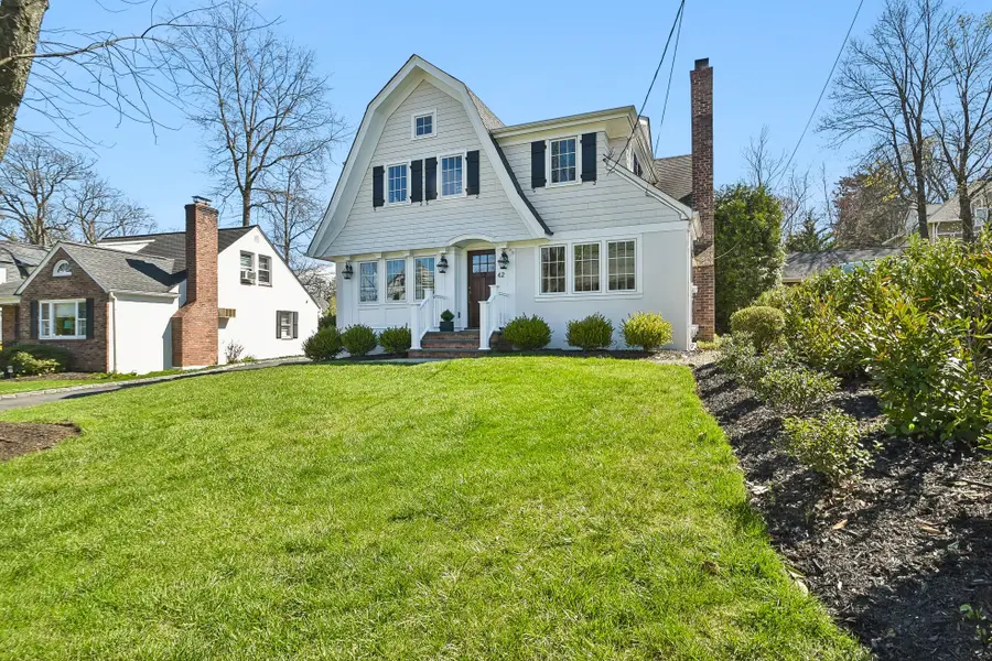 42 Locust Dr, Summit, NJ 07901 - #2