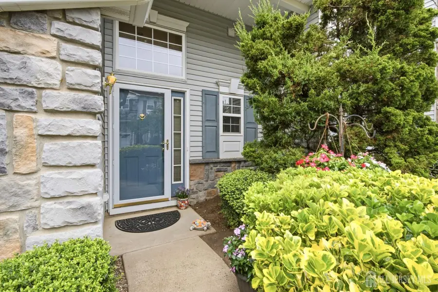 -8 Rondell Lane, Old Bridge, NJ 08857 - #2