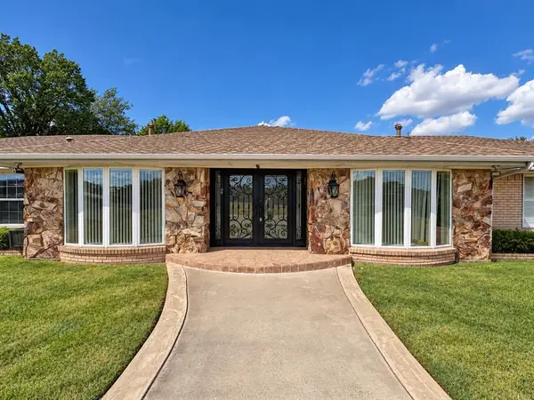 6545 Lyndon B Johnson Freeway, Dallas, TX 75240