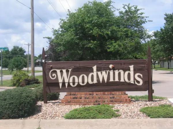 106 Woodwinds Court, Kirksville, MO 63501