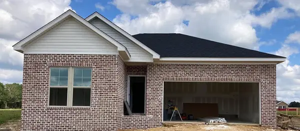 128 Edgewood Trail, Headland, AL 36345