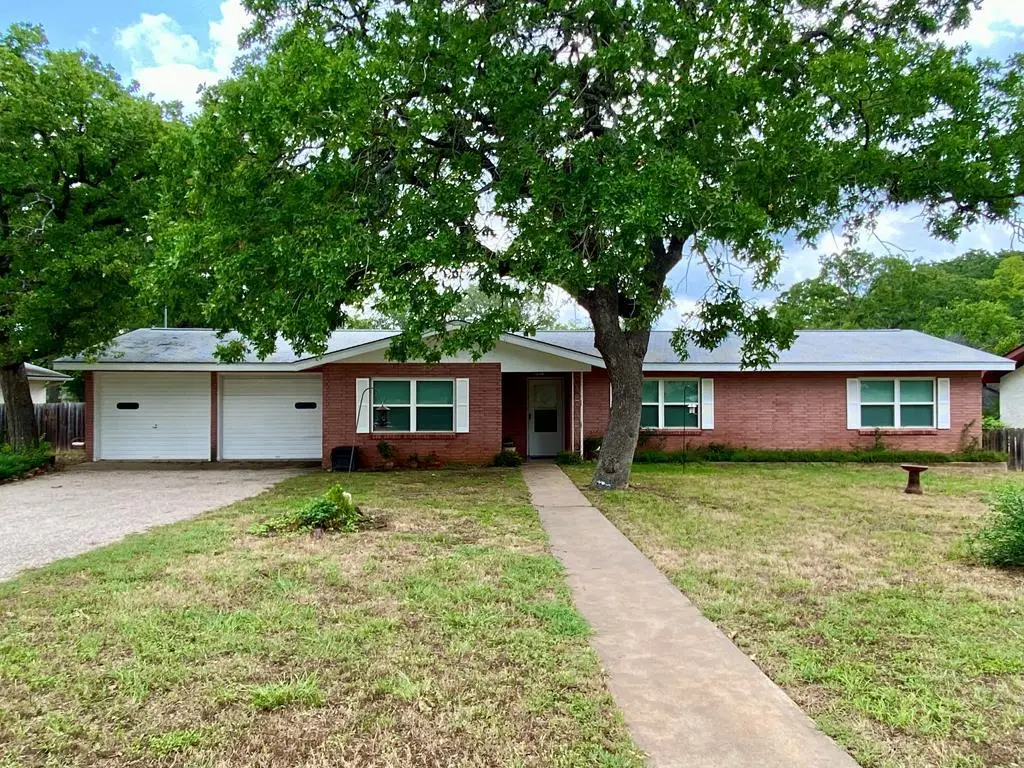 1206 Crenwelge Dr, Fredericksburg, TX 78624 - Image #1