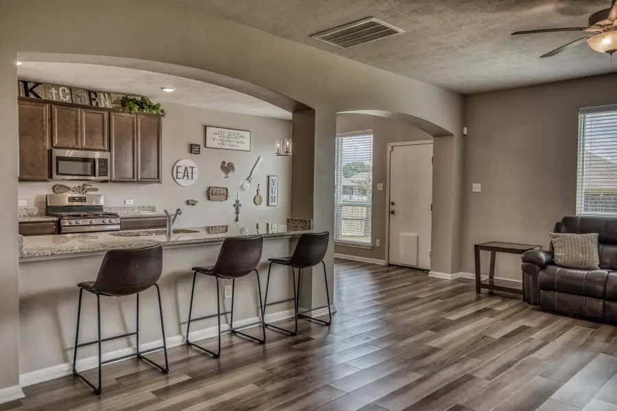 1011 Harvest Lane, Brenham, TX 77833 - Image #3