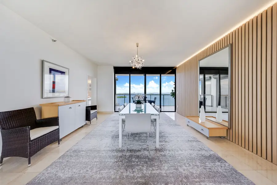 1000 Venetian Way #1902, Miami, FL 33139 - Image #3