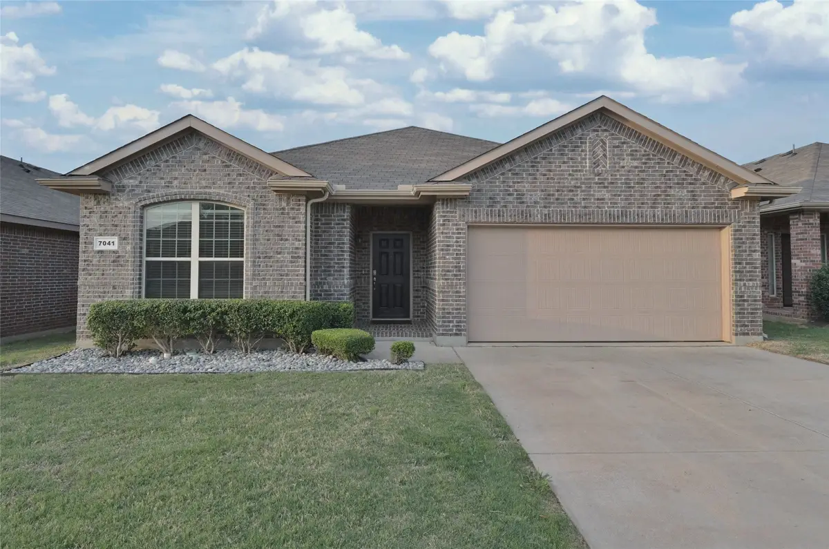 7041 Seton Hall Drive, Fort Worth, TX 76120 - #1