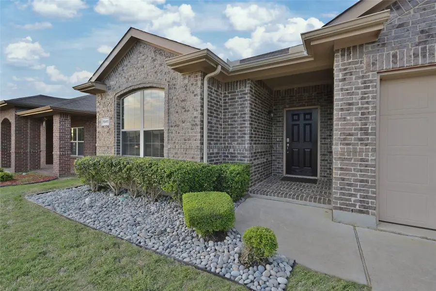 7041 Seton Hall Drive, Fort Worth, TX 76120 - #2