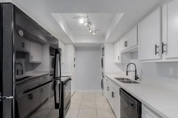 10444 N 69th Street #Apt 206, Paradise Valley, AZ 85253