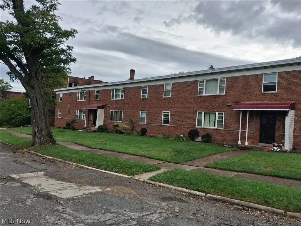 15978 Nelacrest #1, East Cleveland, OH 44112 - #1
