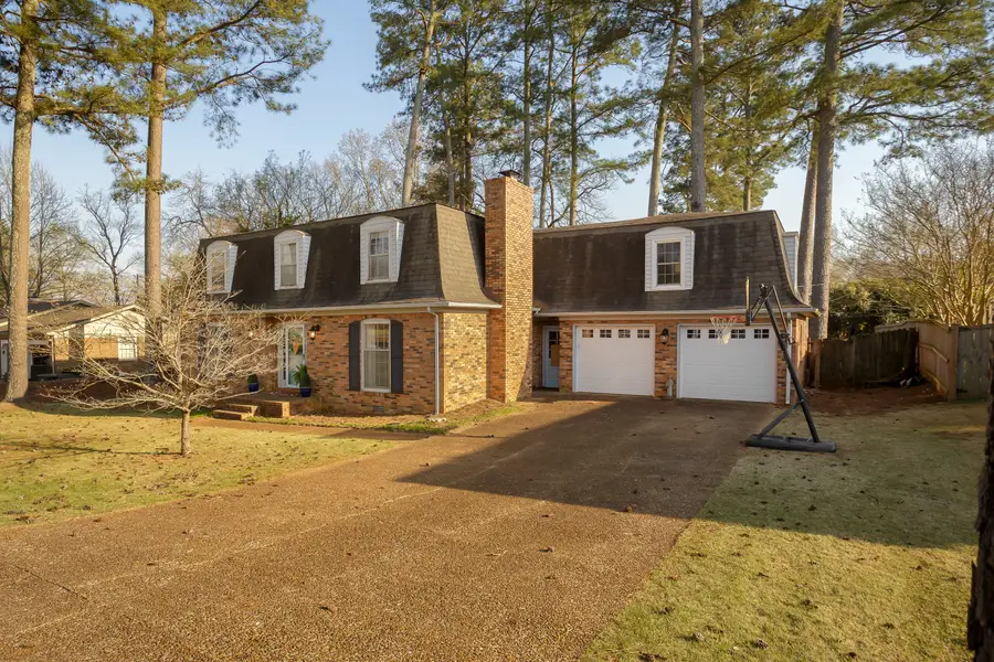 322 Nottingham Rd, Florence, AL 35633 - #2