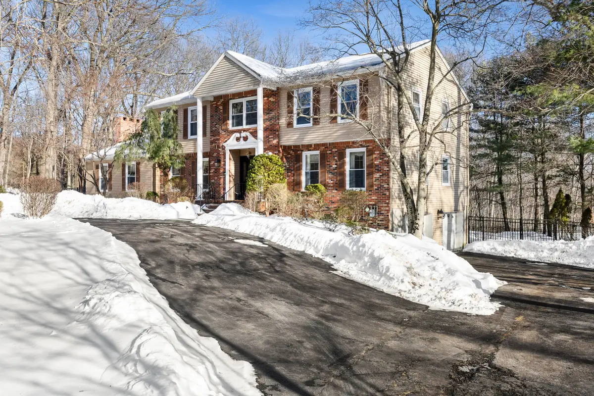 10 Moonshadow Court, Kinnelon, NJ 07405 - #1