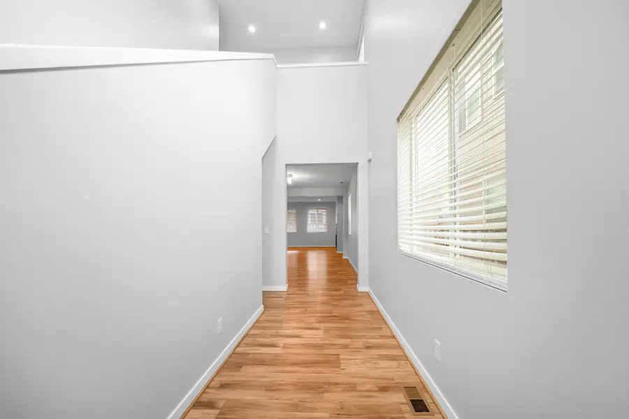 9048 Aster Street Se, Tumwater, WA 98501 - #3