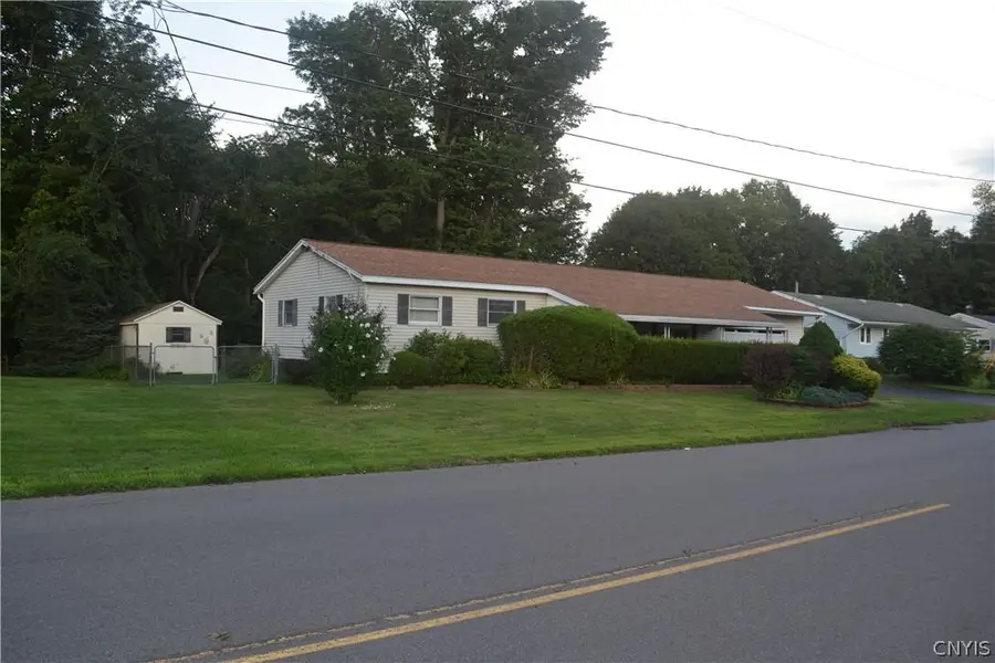 731 Deerfield Drive E, Utica, NY 13502 - #2