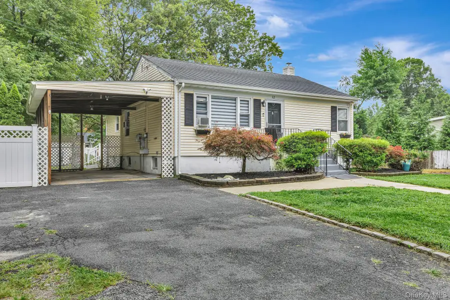 12 Dover Avenue, Mastic, NY 11950 - #2