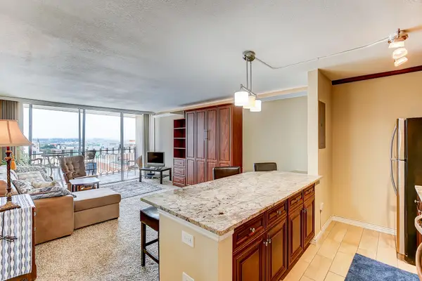 1020 15th Street #12-B, Denver, CO 80202